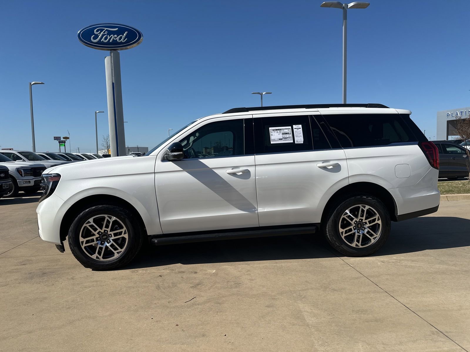 New 2026 Ford Expedition Active image 2