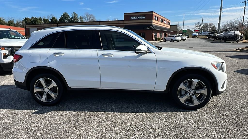 Used 2017 Mercedes-Benz GLC 300 image 4