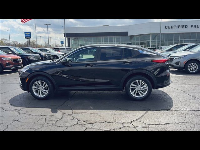 Certified 2025 Buick Envista Preferred w/ Convenience II Package FWD image 5