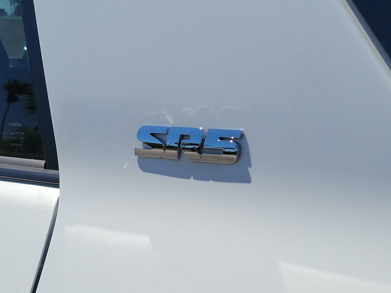 Used 2024 Toyota 4Runner SR5 RWD image 7