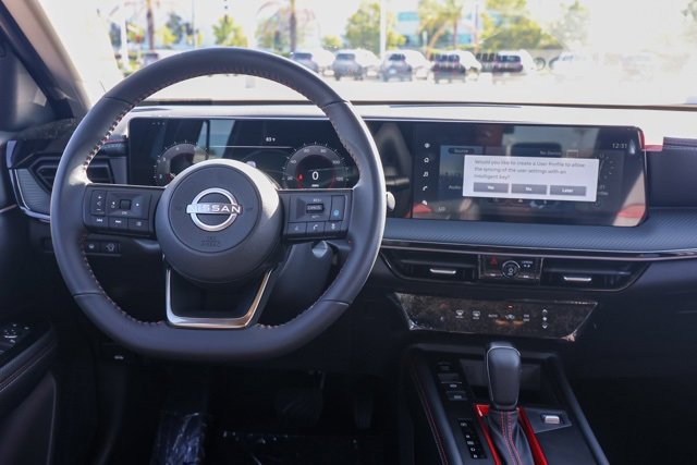 New 2025 Nissan Kicks SR image 22