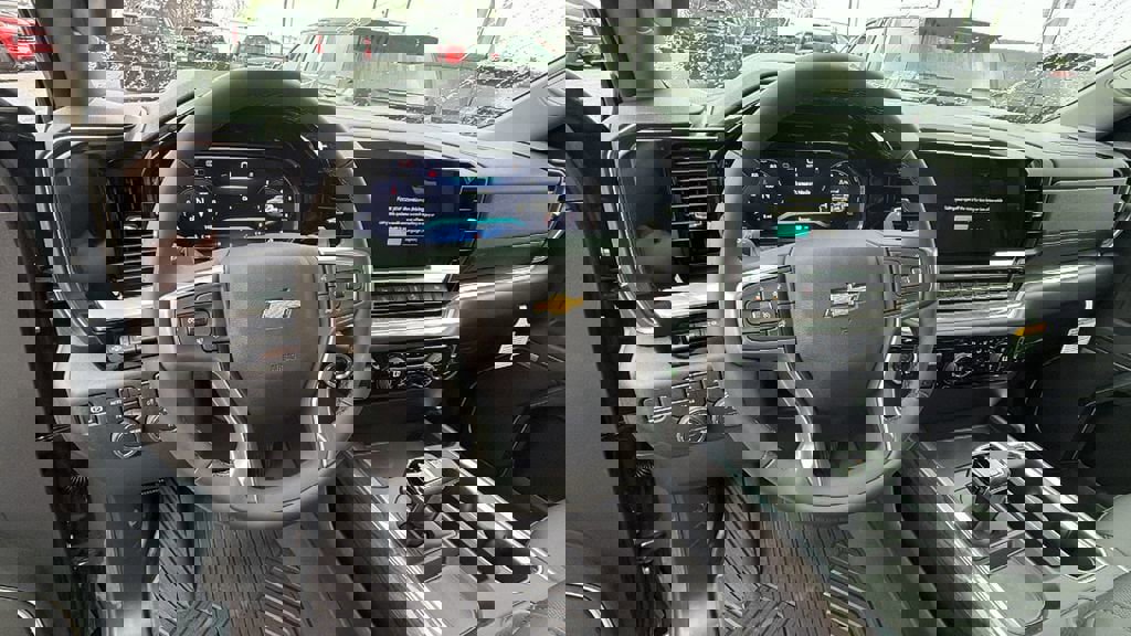 New 2026 Chevrolet Silverado 1500 LTZ w/ LTZ Premium Package image 17