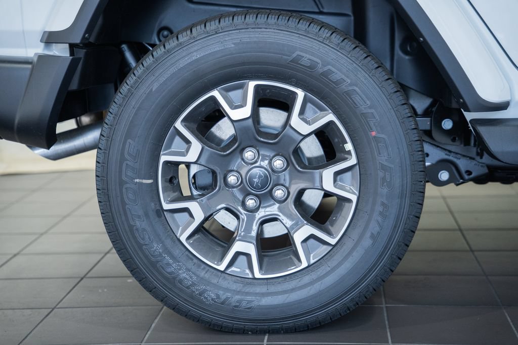 New 2026 Jeep Wrangler Unlimited Sahara AWD/4WD image 19