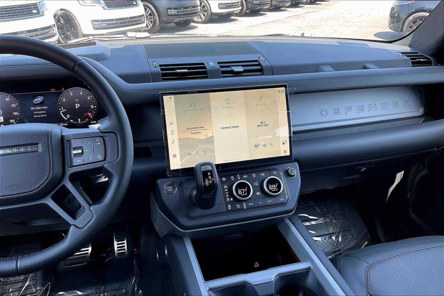 New 2026 Land Rover Defender 130 V8 AWD/4WD image 9