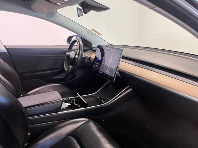 Used 2018 Tesla Model 3 Long Range image 11