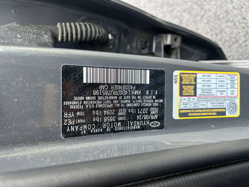 Used 2024 Hyundai Elantra SE FWD image 20