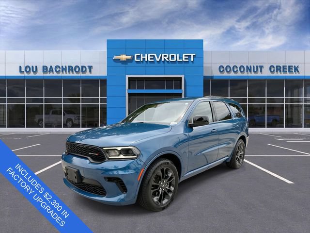 Used 2024 Dodge Durango GT w/ Blacktop Package RWD image 4
