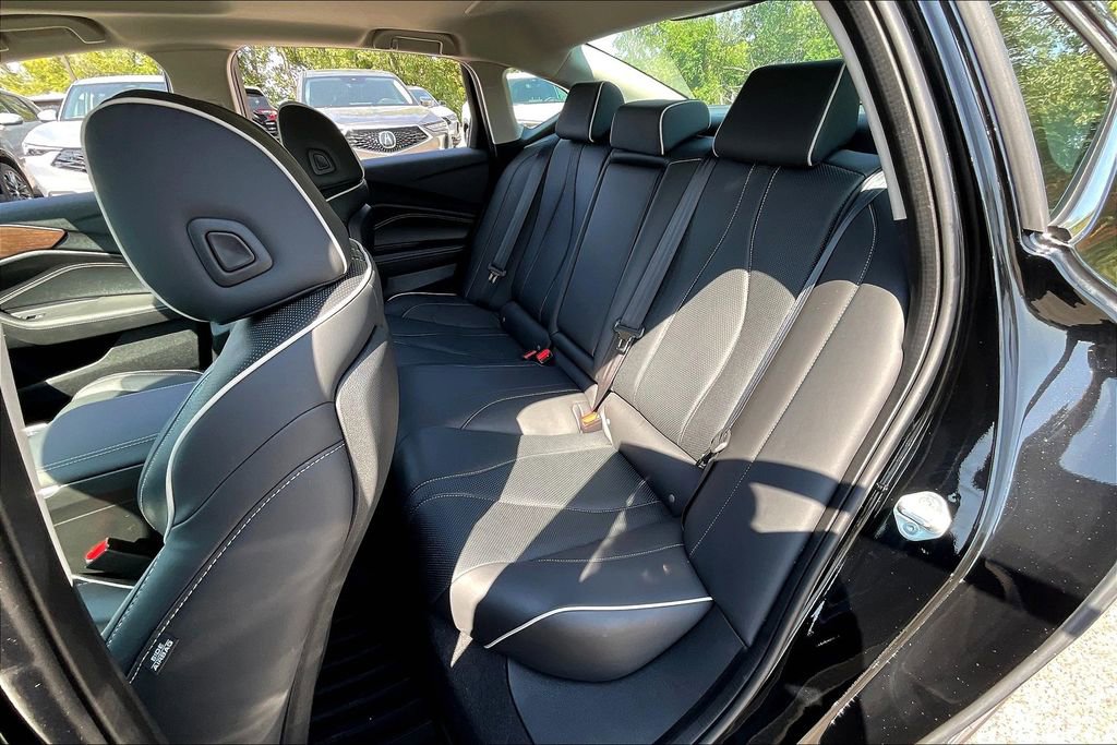 Used 2023 Acura TLX SH-AWD w/ Advance Package image 38