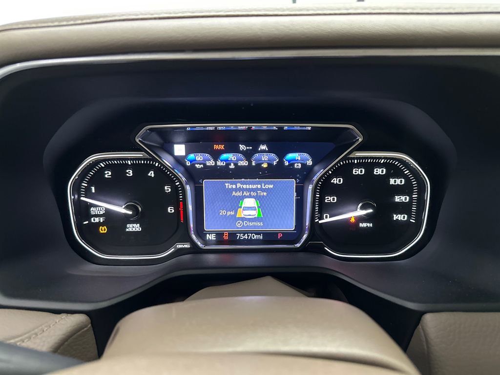 Used 2021 GMC Yukon XL Denali image 29