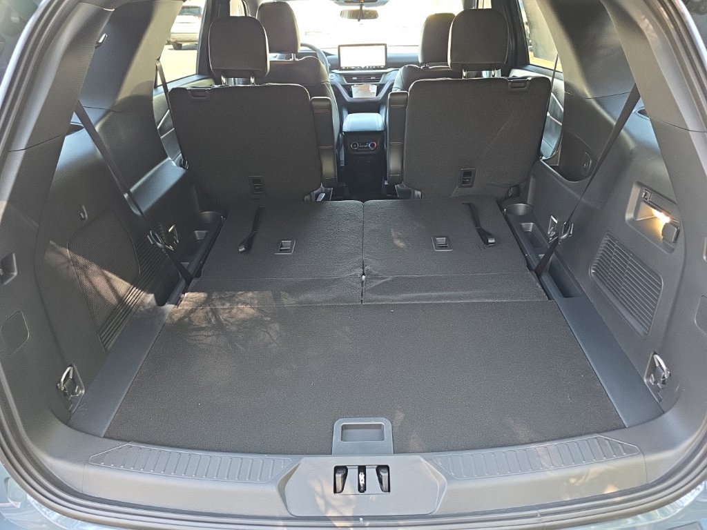 New 2027 Ford Explorer ST-Line w/ ST-Line Street Pack AWD/4WD image 27