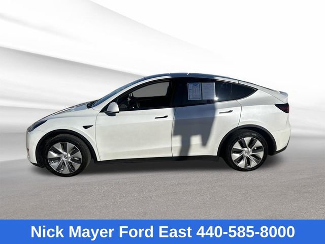 Used 2022 Tesla Model Y Long Range image 4