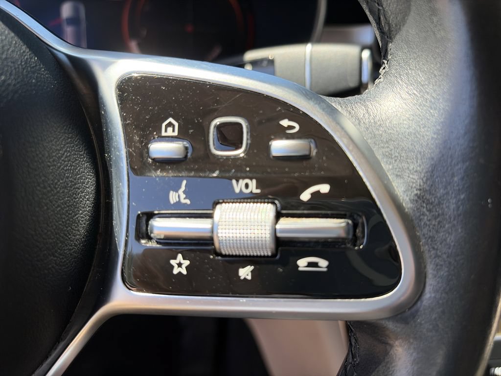 Used 2021 Mercedes-Benz C 300 Sedan image 21