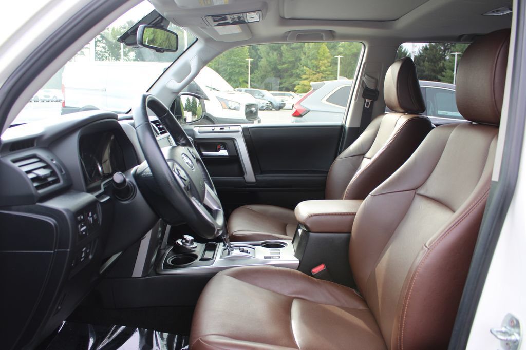 Used 2023 Toyota 4Runner Limited AWD/4WD image 11