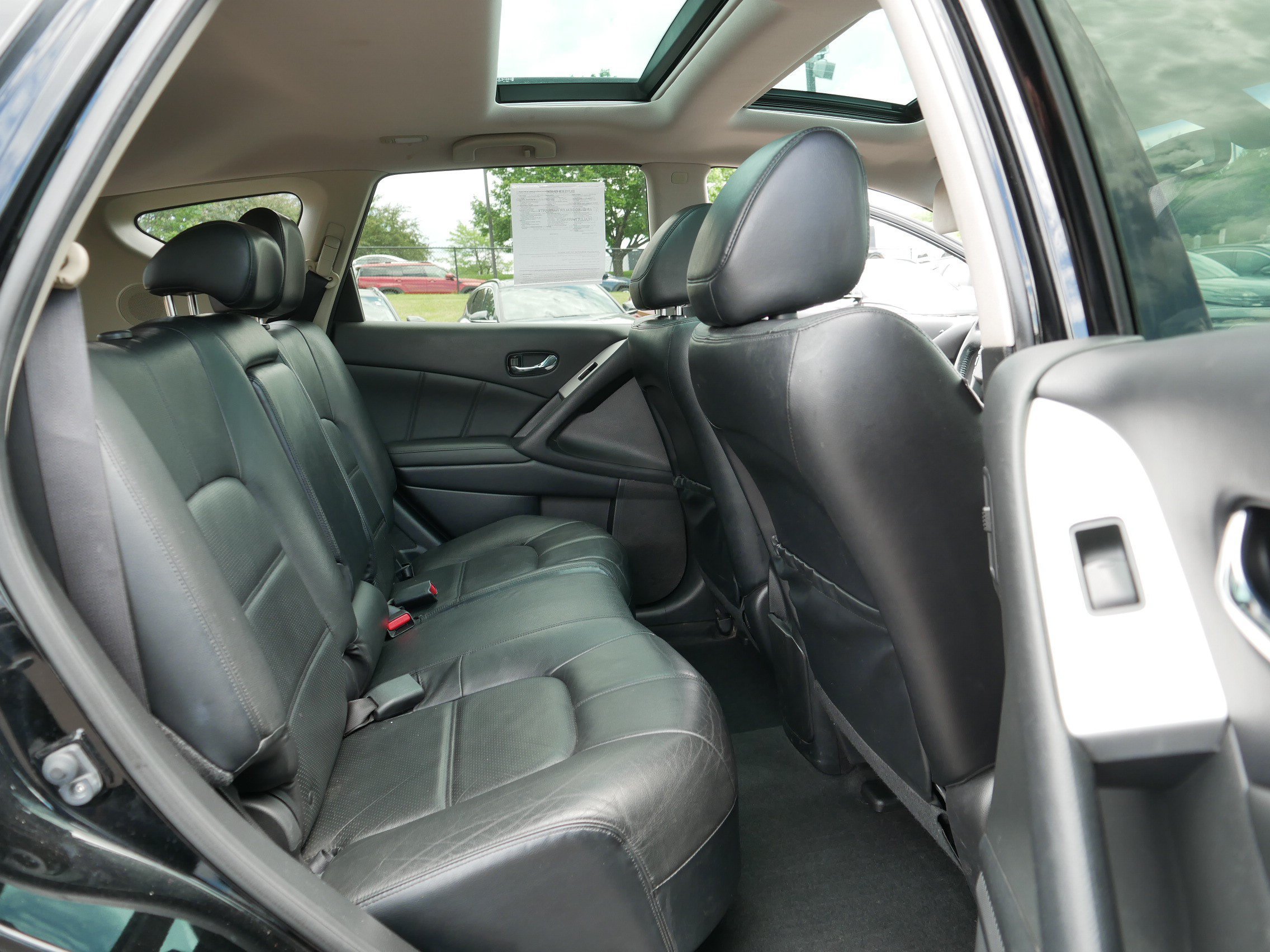 Used 2014 Nissan Murano SL w/ Navigation Package AWD/4WD image 18