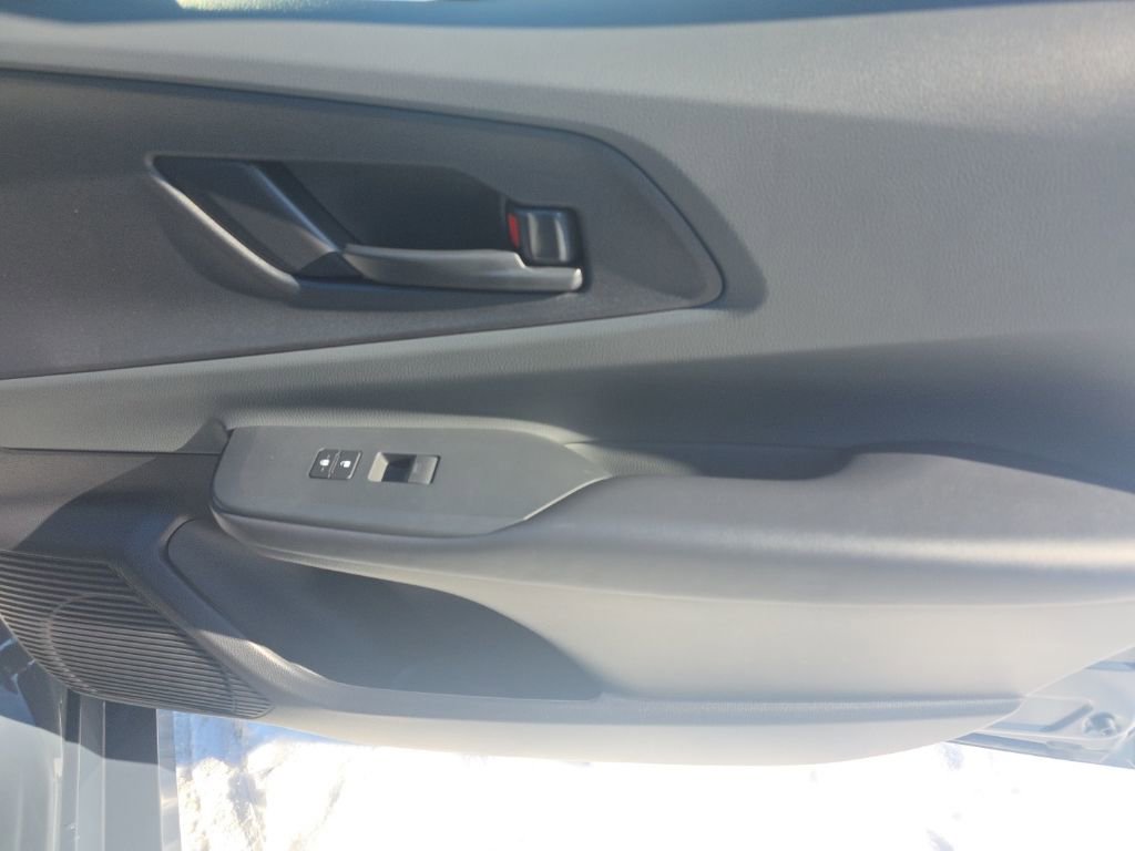 Used 2024 Toyota Prius LE image 19