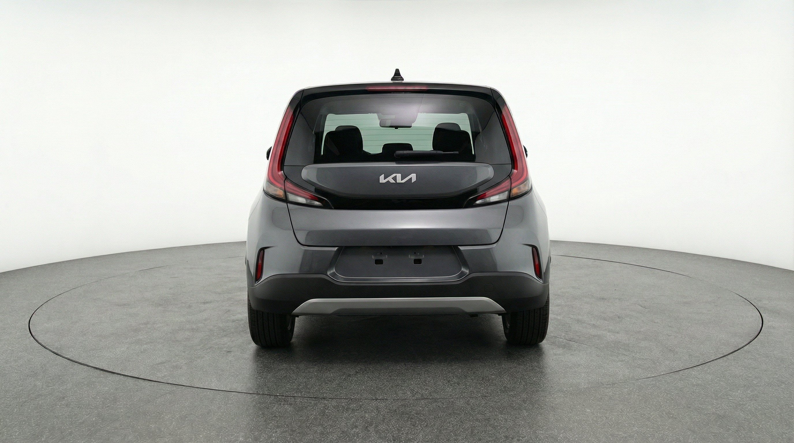 Used 2025 Kia Soul LX w/ LX Technology Package FWD image 7