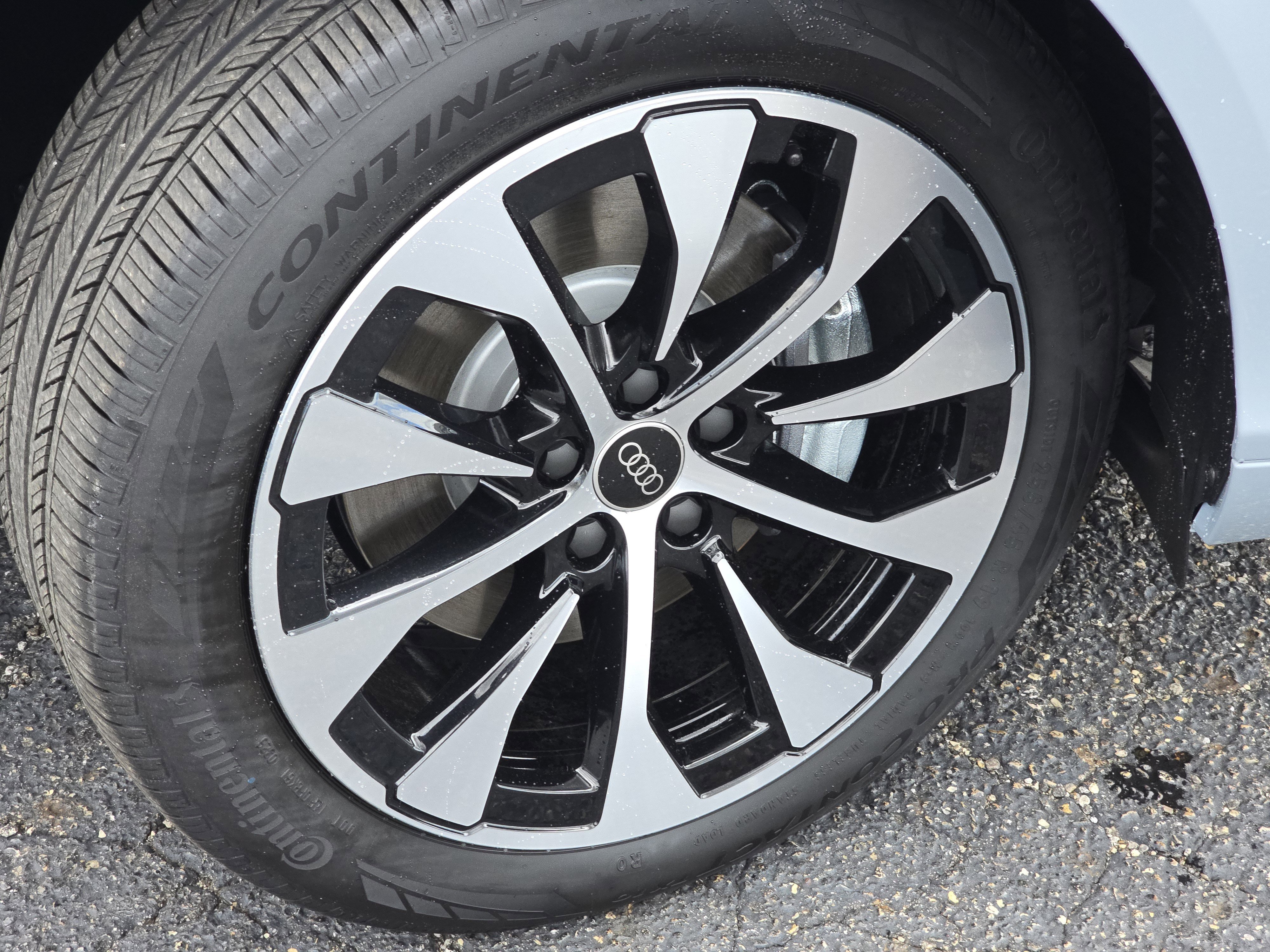 New 2026 Audi Q3 quattro 2.0T AWD/4WD image 15