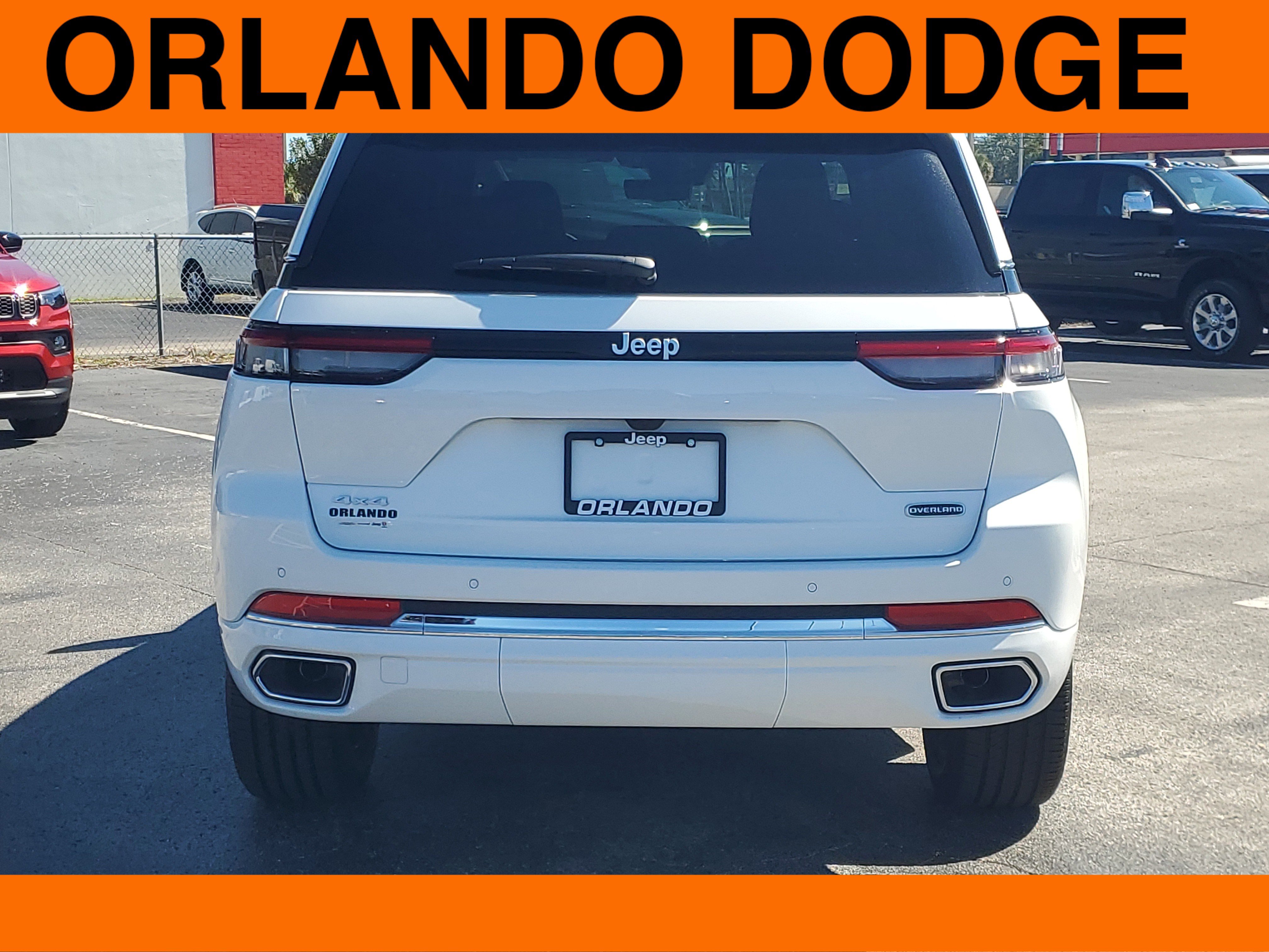 New 2025 Jeep Grand Cherokee Overland w/ Adv Protech Group III image 6