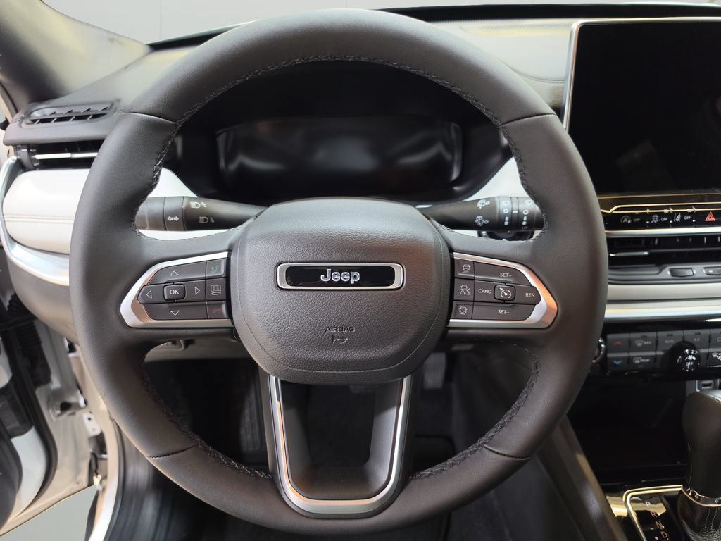 New 2026 Jeep Compass Limited AWD/4WD image 15