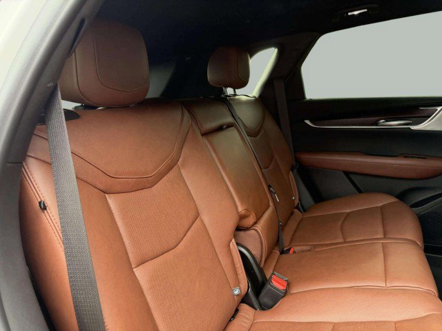 Used 2024 Cadillac XT5 Sportv w/ Technology Package AWD/4WD image 27