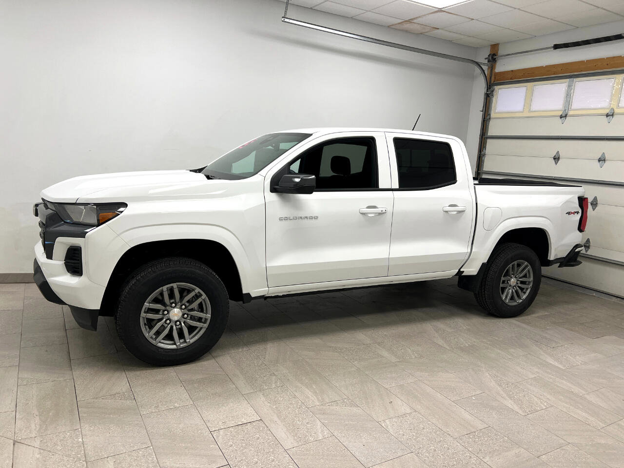 New 2025 Chevrolet Colorado LT w/ Advanced Trailering Package image 7