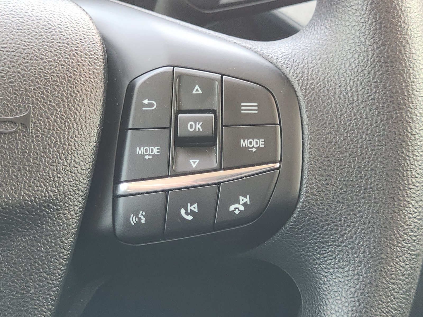 Used 2025 Ford Maverick XLT FWD image 31