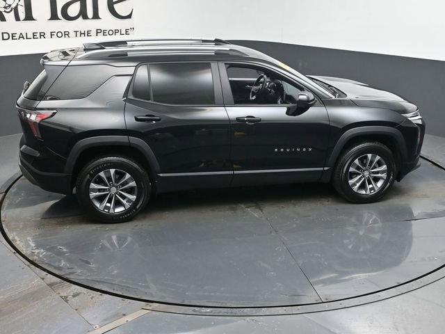 Used 2025 Chevrolet Equinox LT w/ Convenience Package II image 39