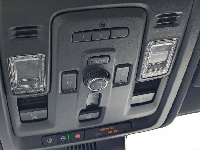 Used 2023 GMC Yukon Denali w/ Max Trailering Package image 30