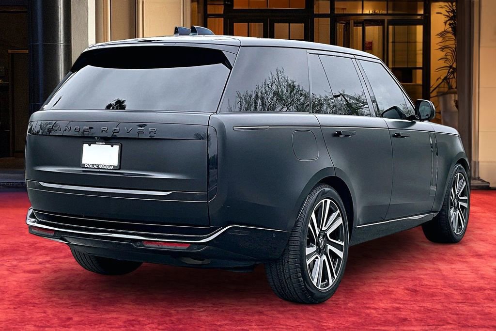 Used 2023 Land Rover Range Rover SE AWD/4WD image 6