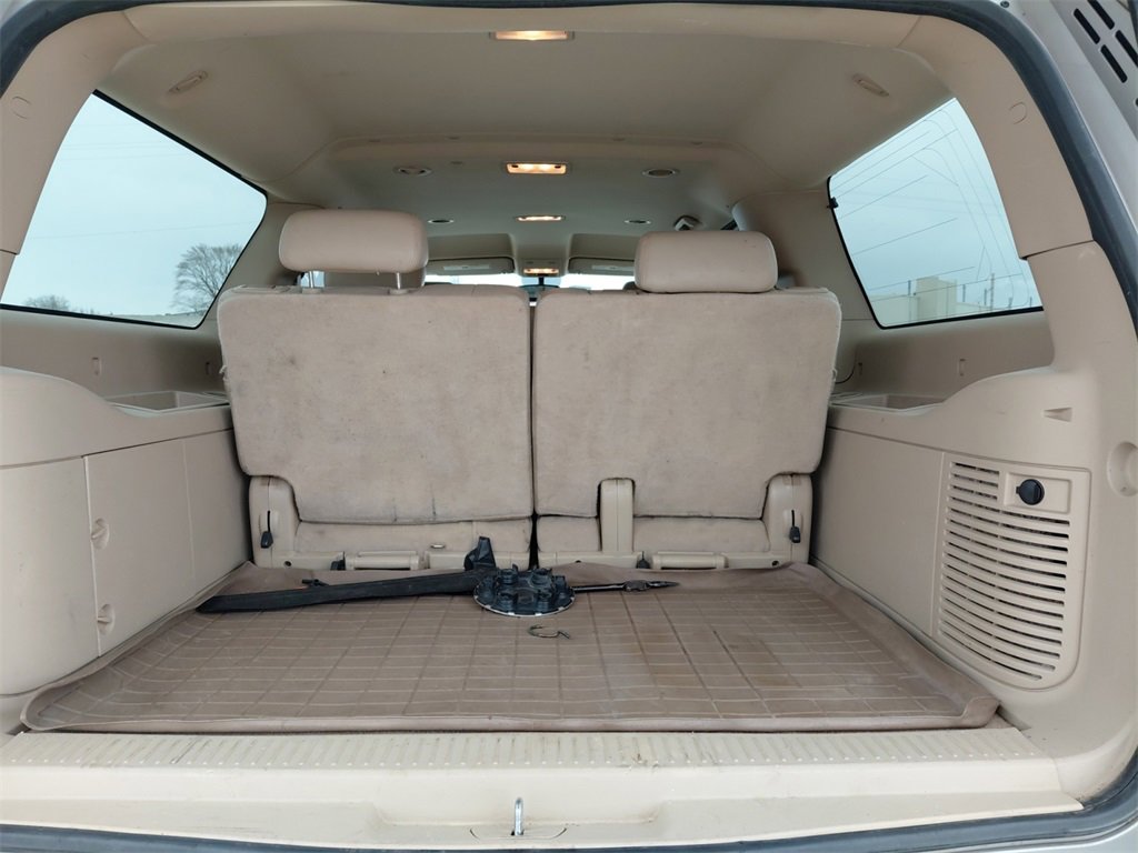 Used 2008 Chevrolet Suburban LT w/ LT Preferred Equipment Group image 26