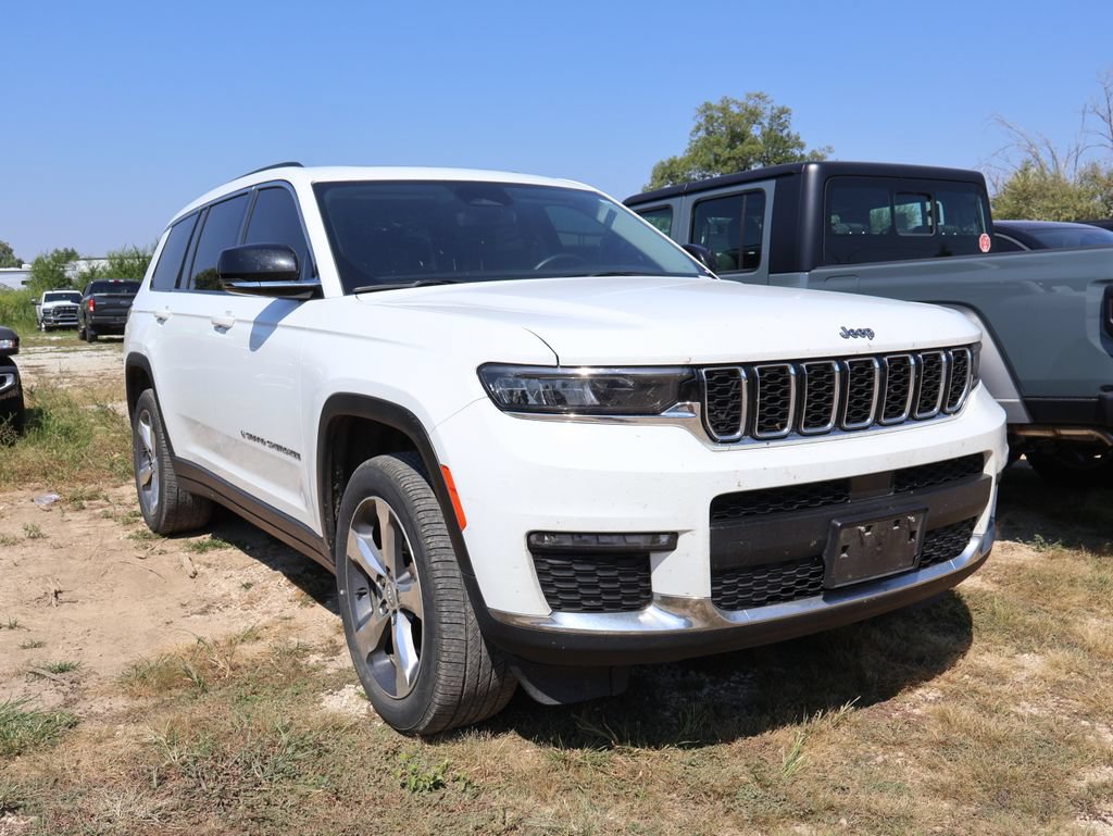 Used 2021 Jeep Grand Cherokee L Limited w/ Trailer Tow Group (B) AWD/4WD image 10