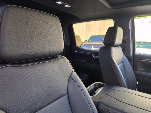 Certified 2024 Chevrolet Silverado 1500 LTZ w/ LTZ Premium Package AWD/4WD image 20