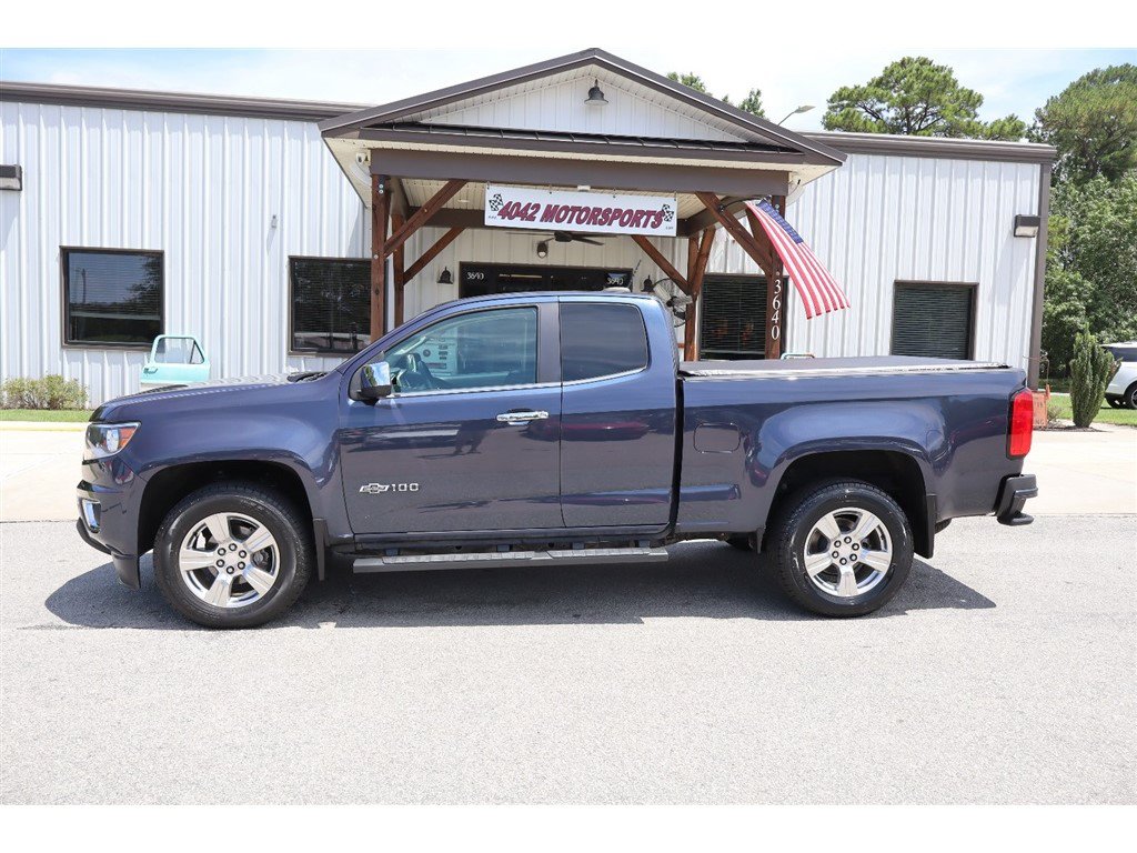 Used 2018 Chevrolet Colorado Z71 w/ Centennial Edition AWD/4WD image 2