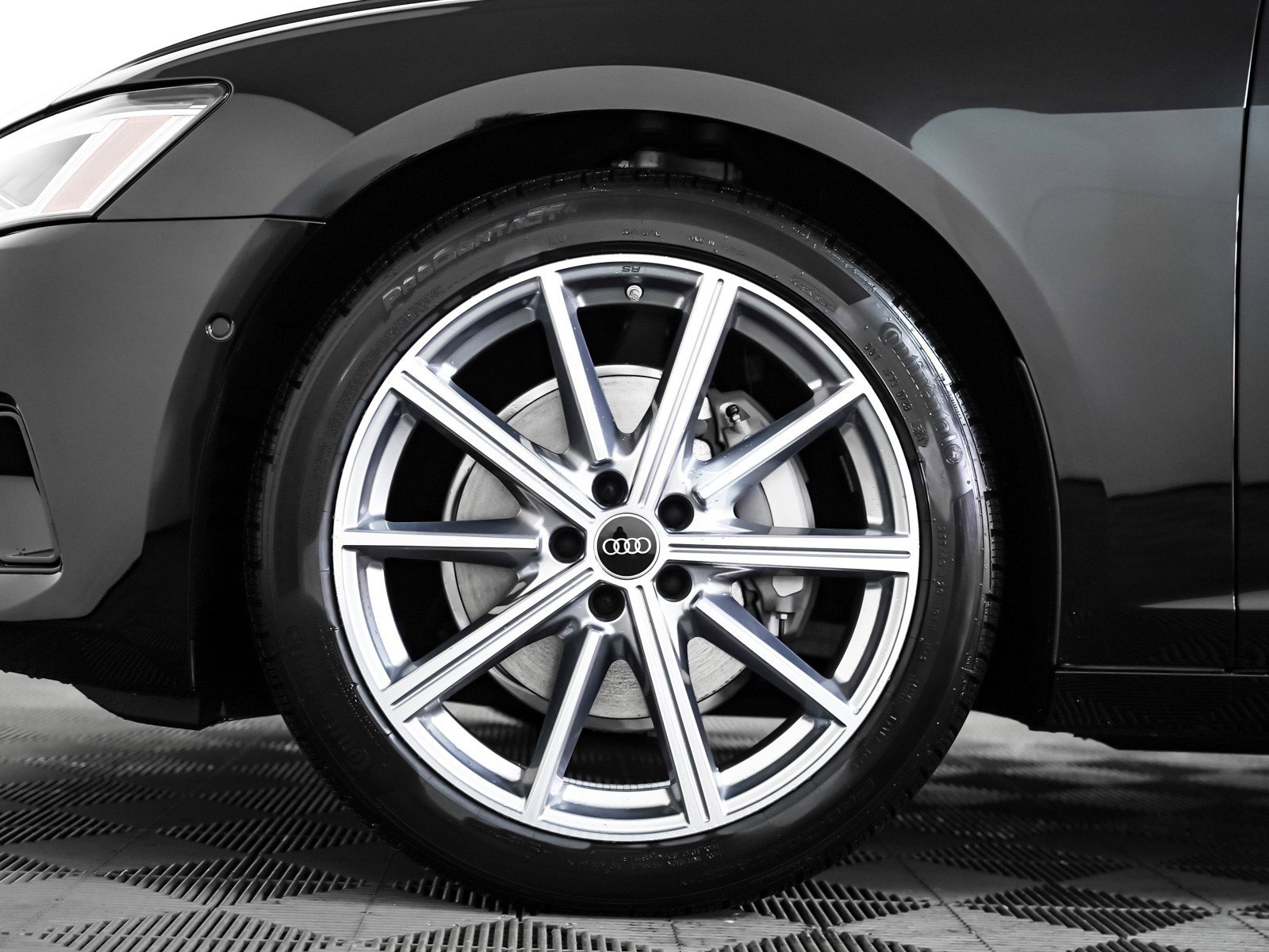 New 2025 Audi A6 2.0T Premium image 6