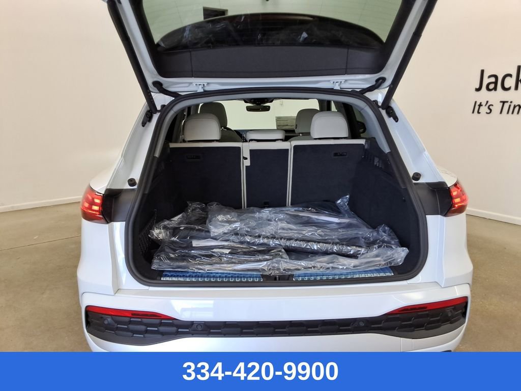 New 2025 Audi Q5 Premium Plus image 22