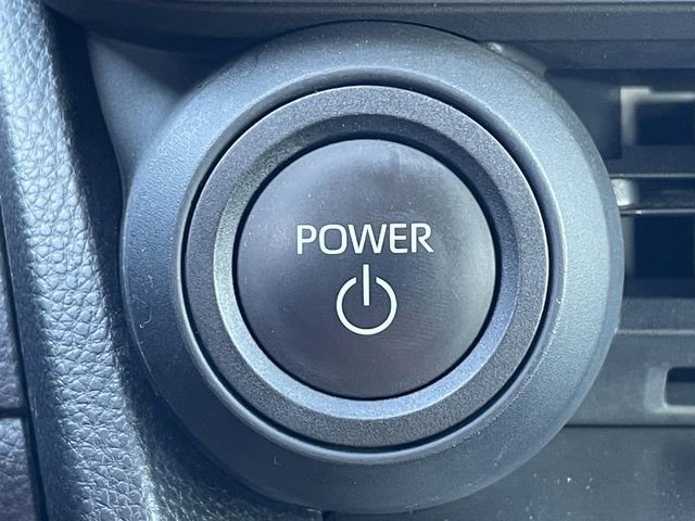 Used 2025 Toyota Prius LE image 22