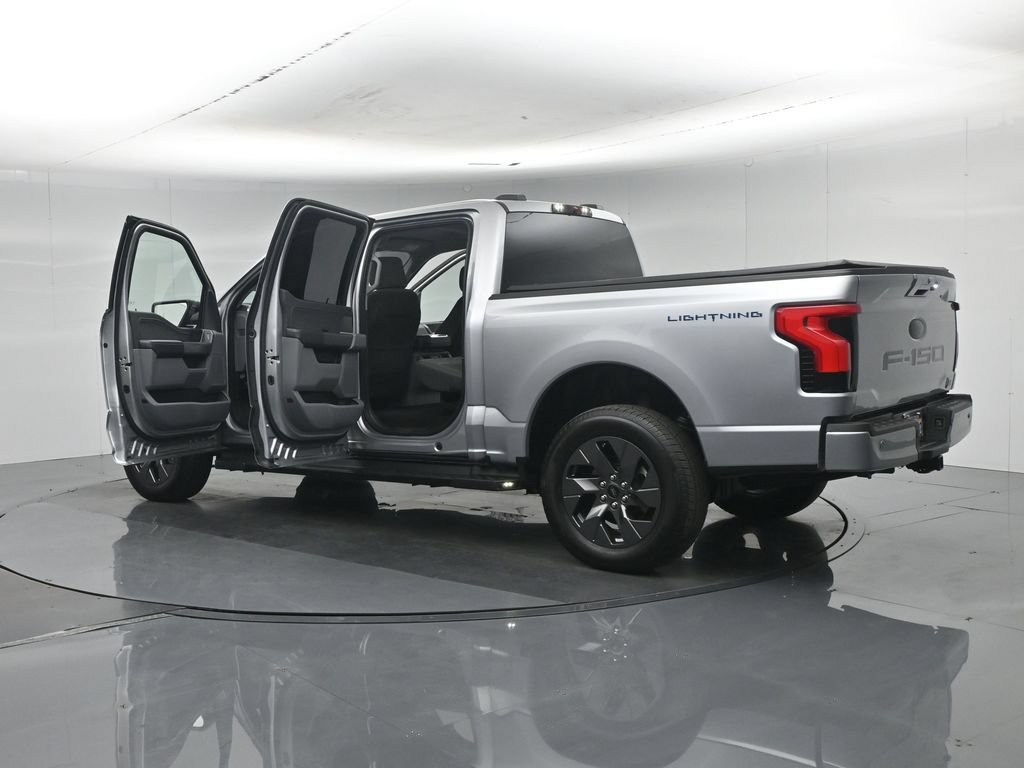 Used 2022 Ford F150 Lightning XLT w/ Equipment Group 312A High AWD/4WD image 39
