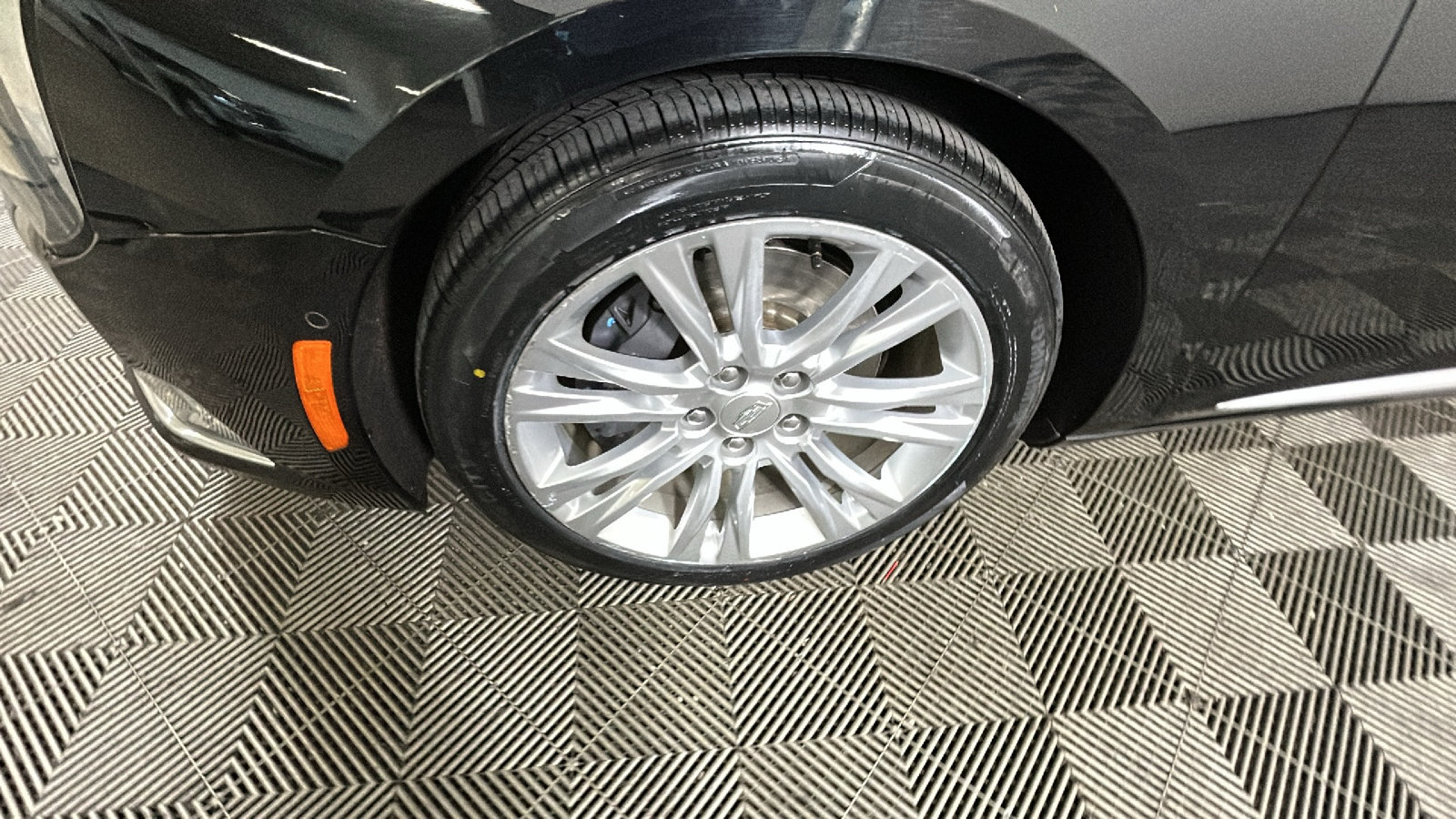 Used 2019 Cadillac XTS Luxury FWD image 10