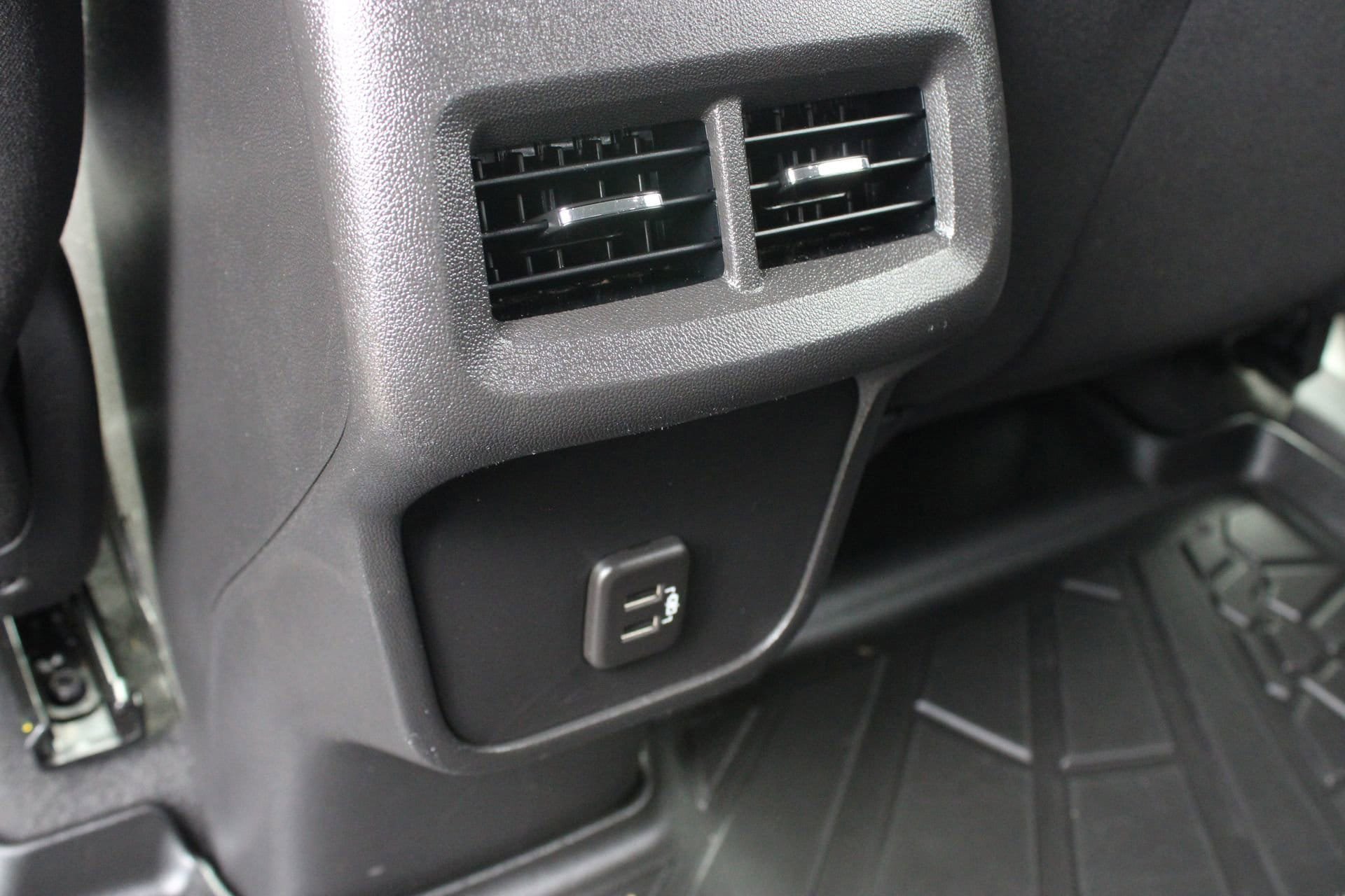 Used 2022 Chevrolet Equinox LT FWD image 19