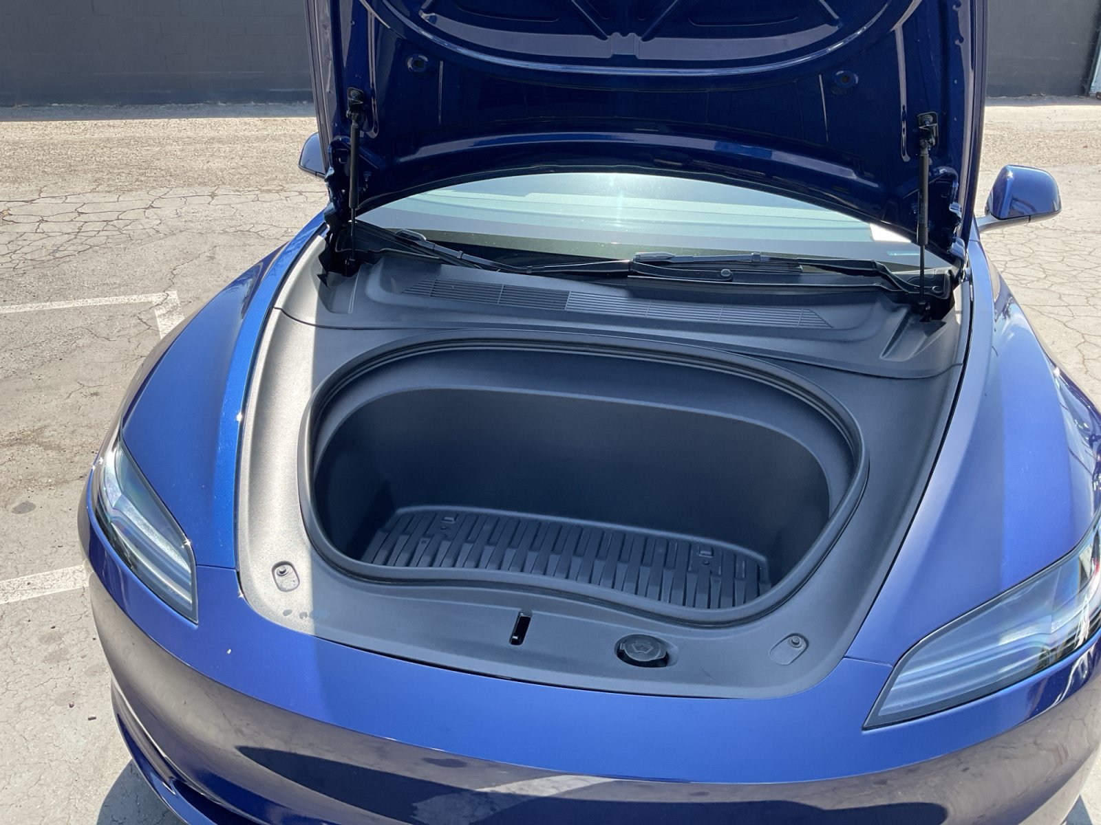 Used 2025 Tesla Model 3 Long Range AWD/4WD image 22