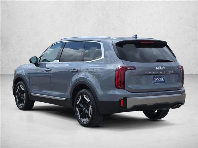 Used 2025 Kia Telluride S FWD image 6