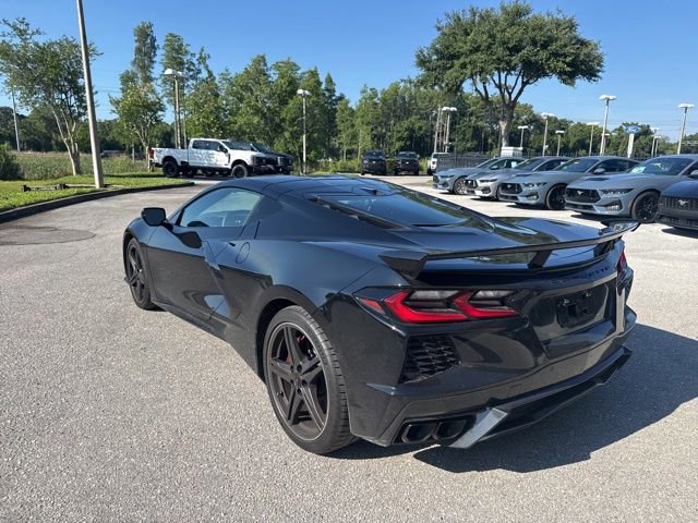 Used 2025 Chevrolet Corvette Stingray Preferred Cpe w/ Z51 Performance Package RWD image 4