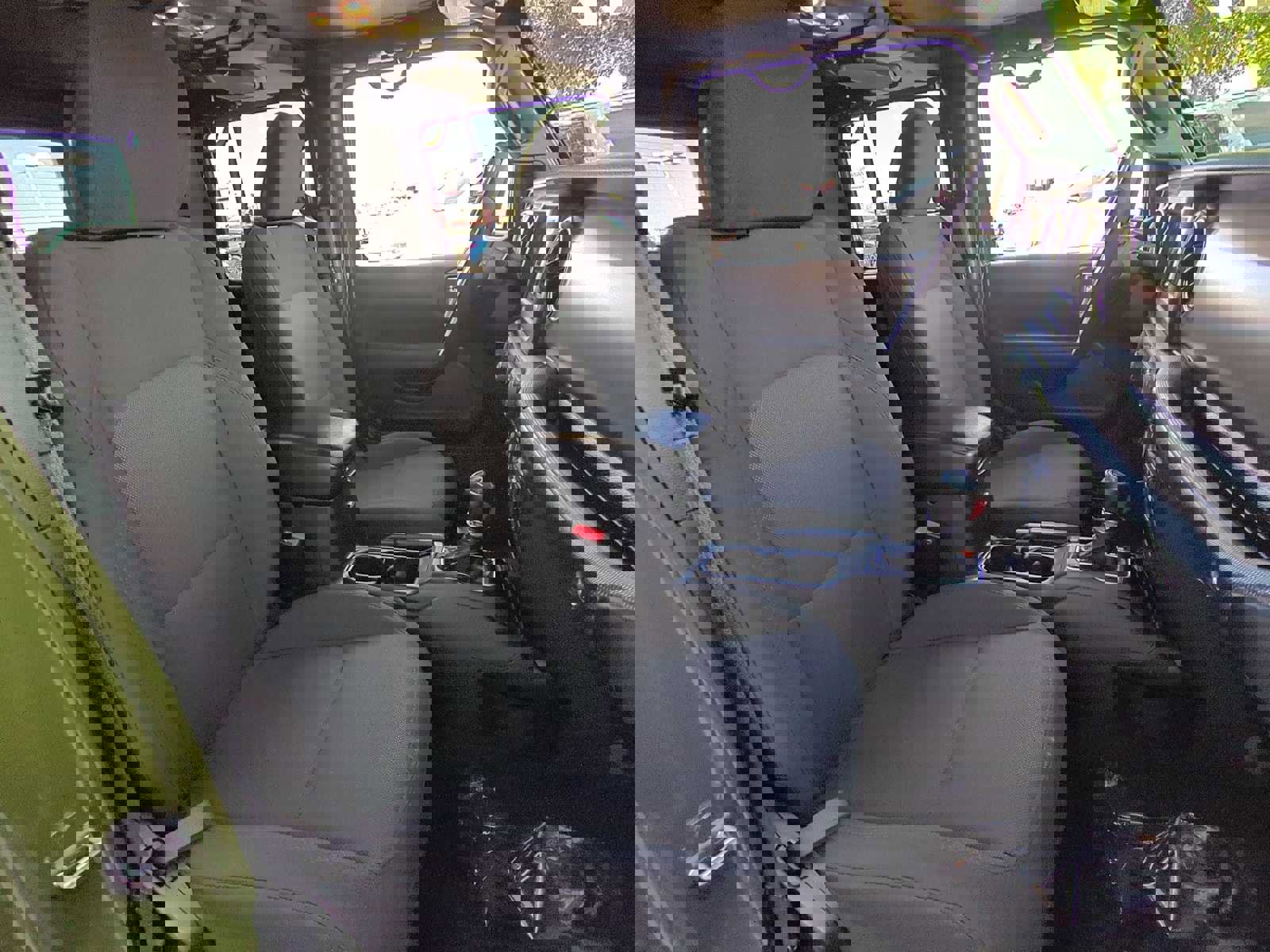 Used 2023 Jeep Gladiator Willys image 25