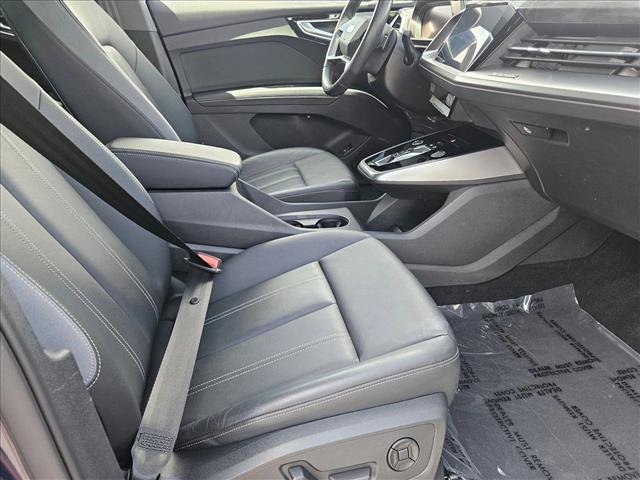 Used 2023 Audi Q4 e-tron Premium Plus w/ Premium Plus AWD/4WD image 21
