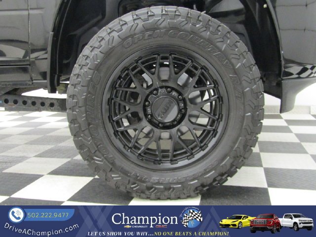 Used 2024 RAM 2500 Laramie w/ Night Edition AWD/4WD image 3