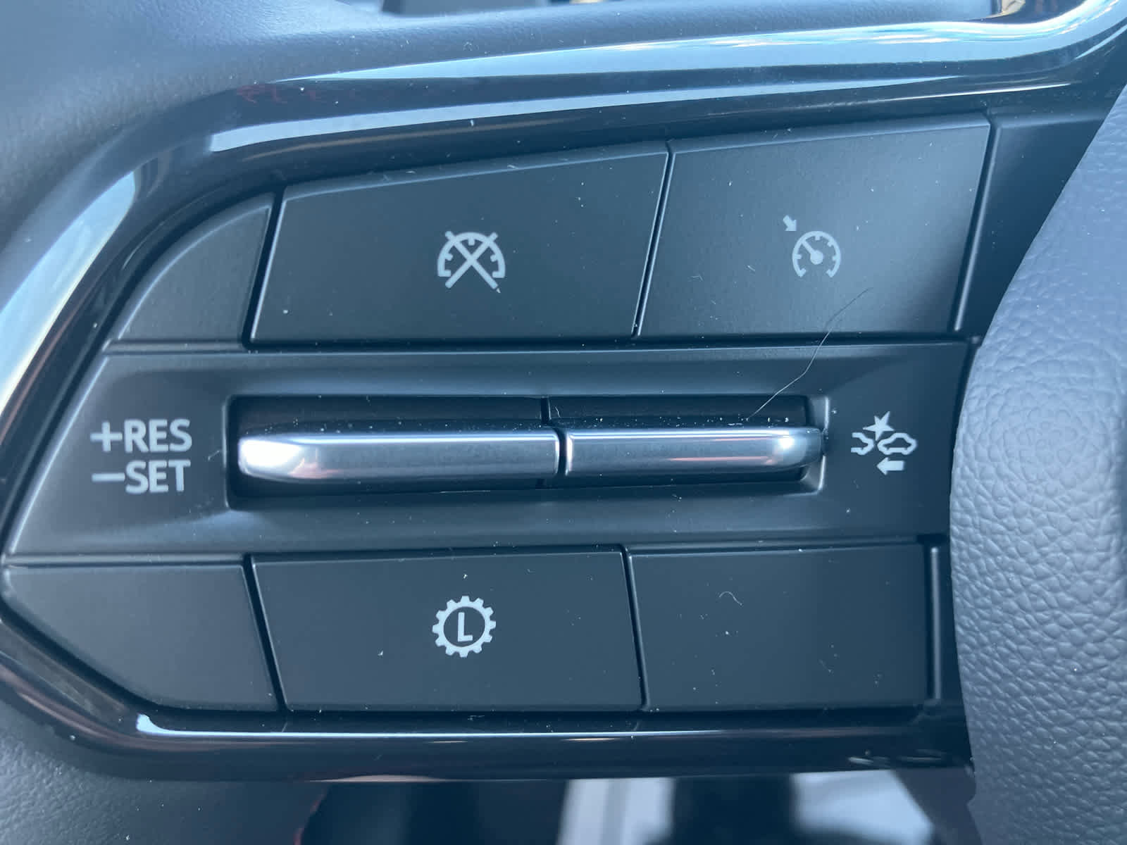 New 2026 Chevrolet Equinox RS FWD image 18