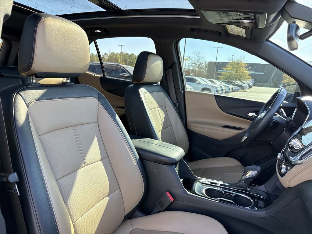 Used 2023 Chevrolet Equinox Premier image 19