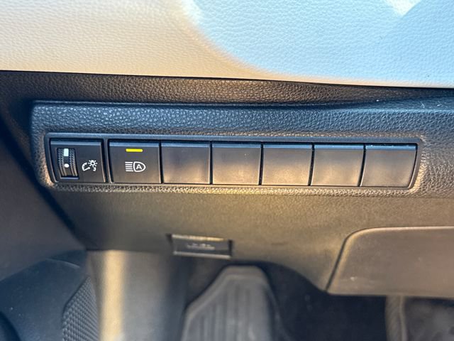 Used 2019 Toyota Corolla XSE image 32