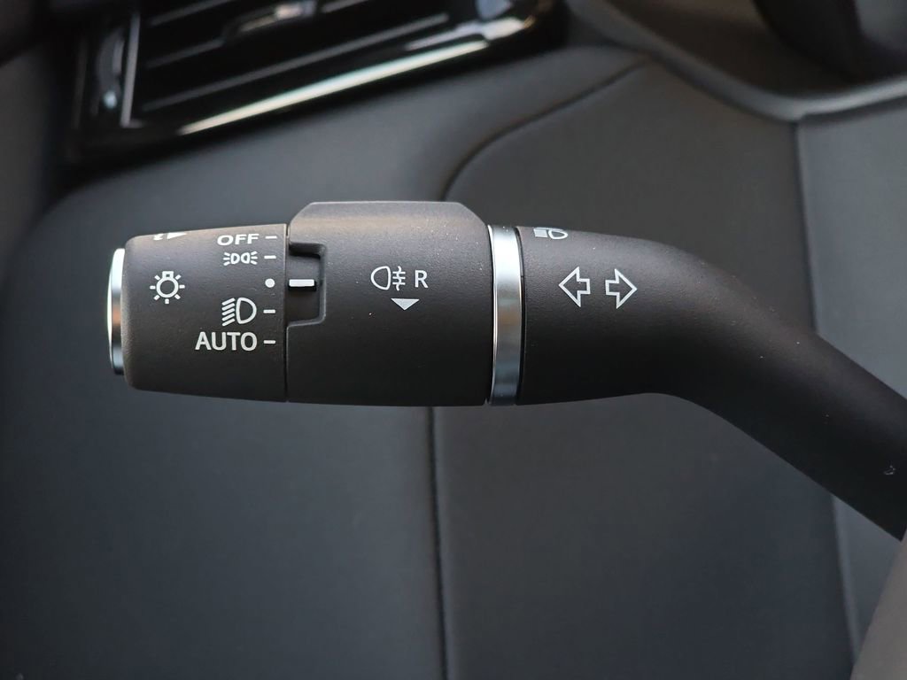 New 2026 Land Rover Range Rover Velar S AWD/4WD image 27