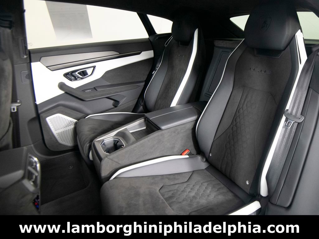 Used 2024 Lamborghini Urus S image 38